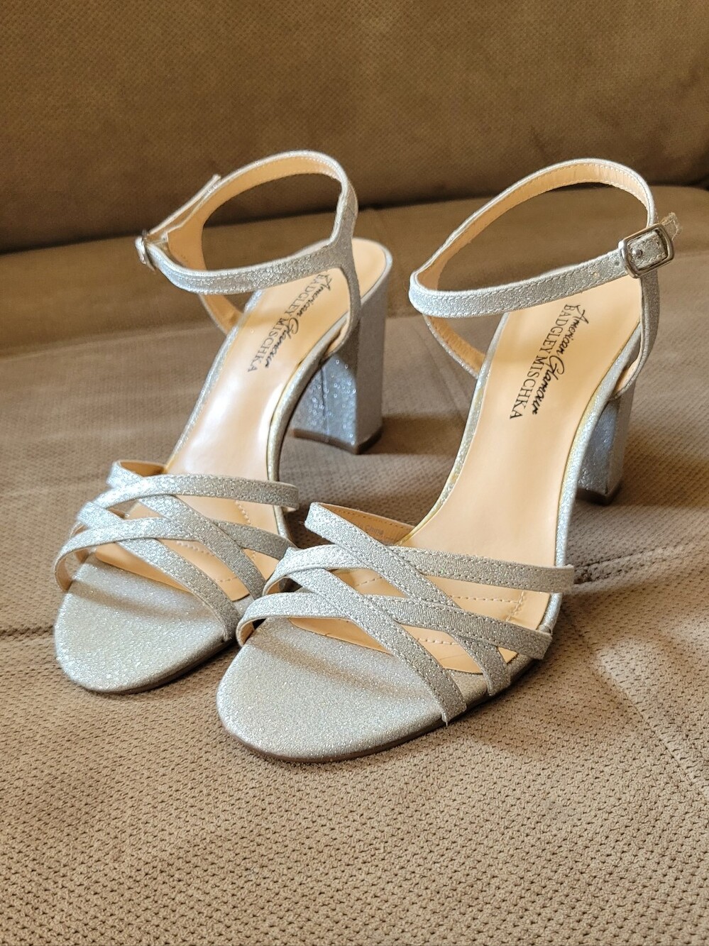 Bagley Mischka Sparkling Silver Block Heel Sandals Size 7,  3" Heels